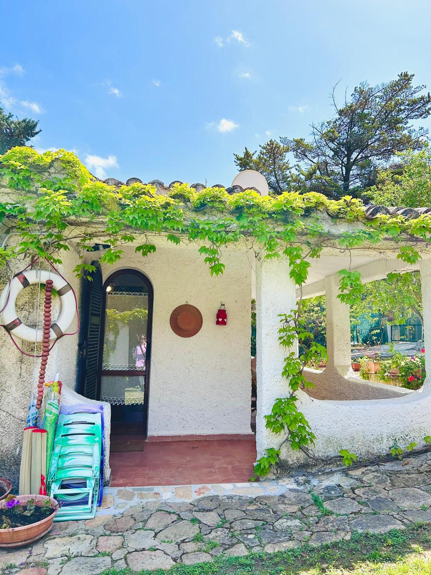 Stella, With Garden, Five Minutes From The