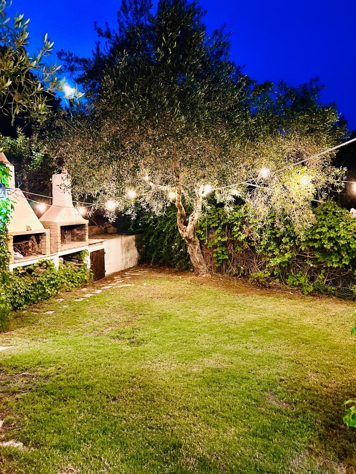 Casa de Férias Stella, With Garden, Five Minutes From The *