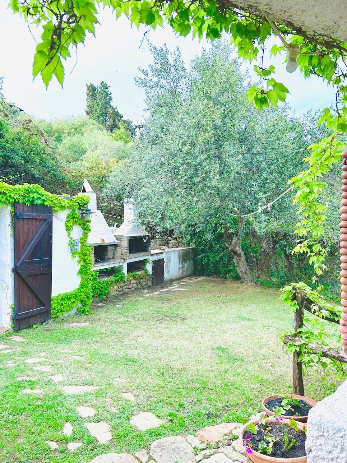 Stella, With Garden, Five Minutes From The *