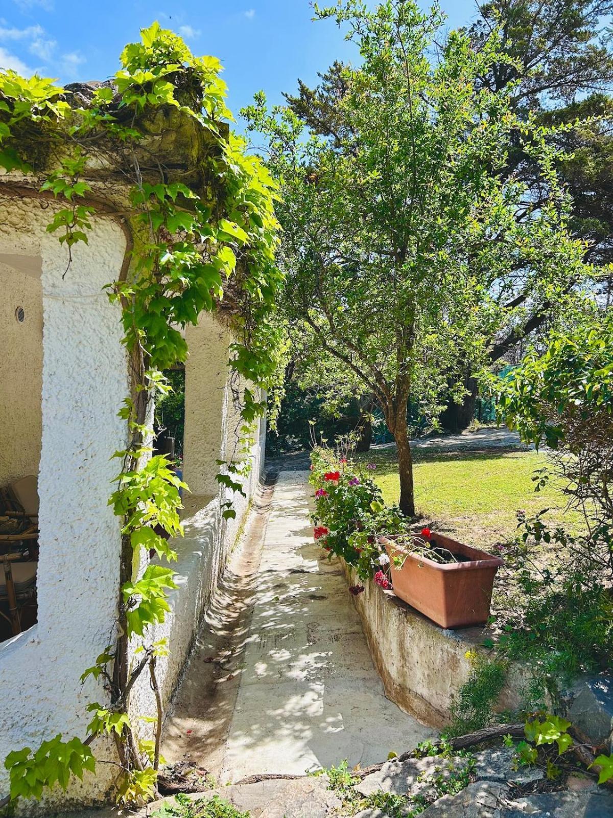 Casa de Férias Stella, With Garden, Five Minutes From The Torre delle Stelle