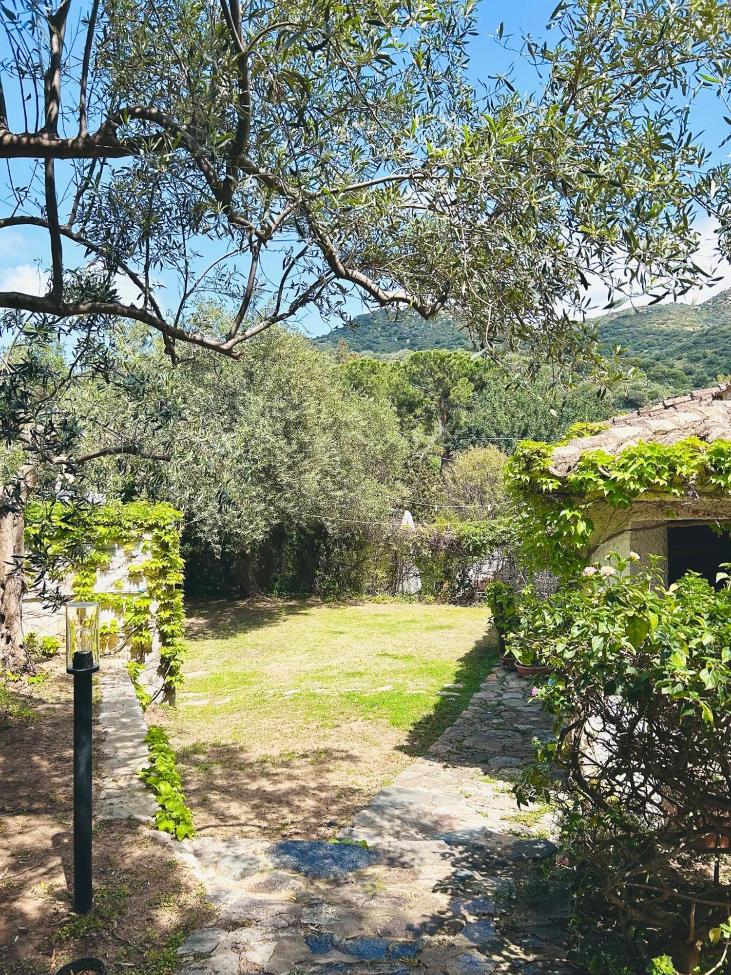Holiday home Stella, With Garden, Five Minutes From The